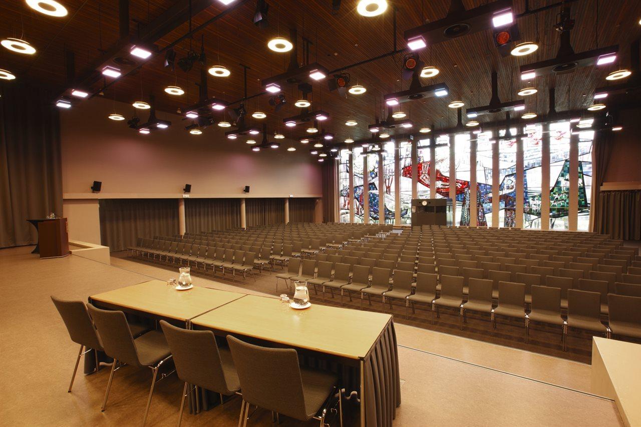 Готель Nh Eindhoven Conference Centre Koningshof Велдговен Екстер'єр фото